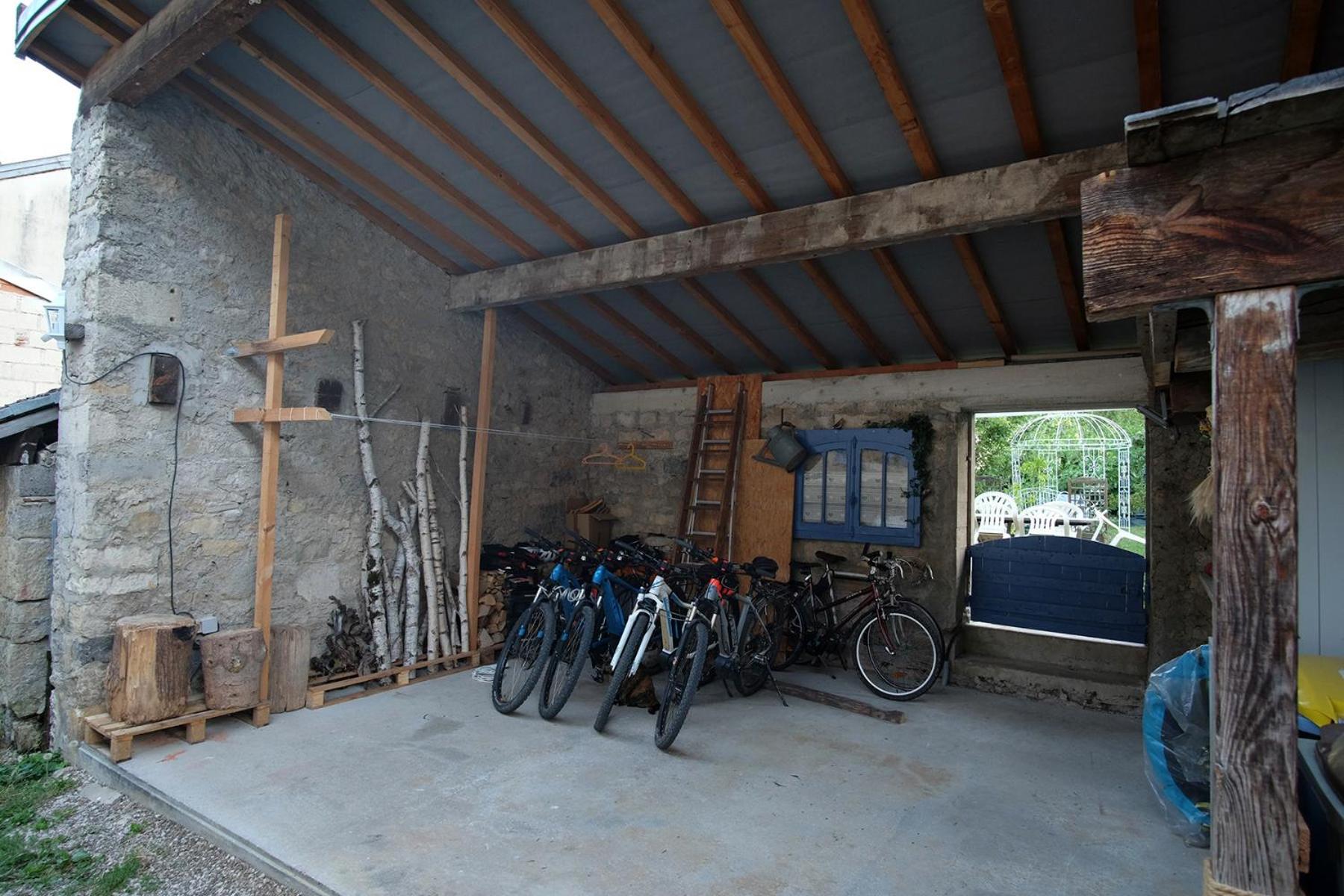 Gite Le Douglas, Vignoble Et Reculees Du Jura - Avec Sauna Lavigny المظهر الخارجي الصورة